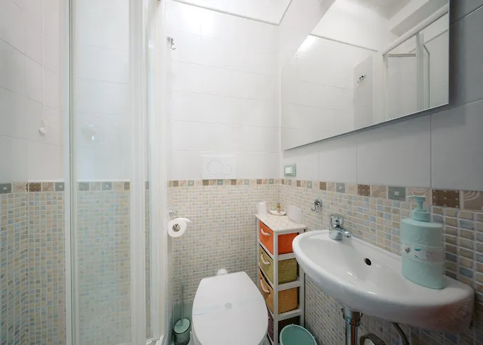 Inn Rome B&B לינה וארוחת בוקר 4*