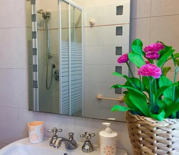 לינה וארוחת בוקר Inn Rome B&B רומא