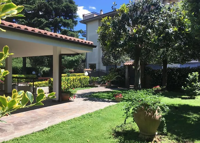 Inn Rome B&B לינה וארוחת בוקר